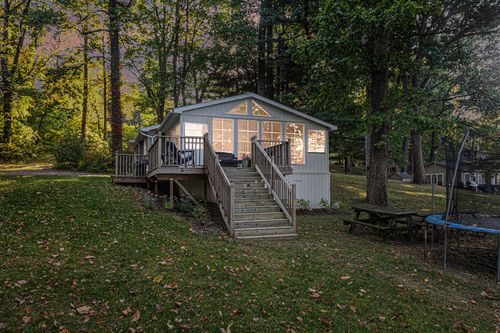 10744 53rd St, Grand Junction, MI, 49056-9265 | Card Image