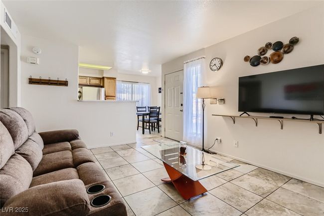 UNIT-104 - 3038 Tarpon Dr, Condo with 2 bedrooms, 1 bathrooms and null parking in Las Vegas NV | Image 7