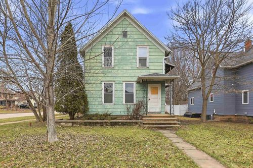 840 W 5th Street, APPLETON, WI, 54914 | Card Image