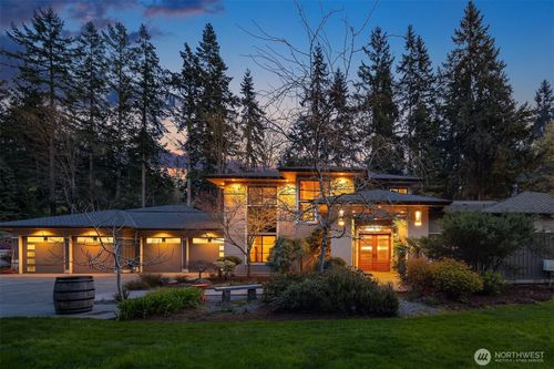 11303 S Dogwood Ln, Woodway, WA, 98020-6168 | Card Image