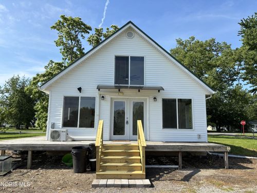 402 Liberty St, Cloverdale, OH, 45827-9590 | Card Image