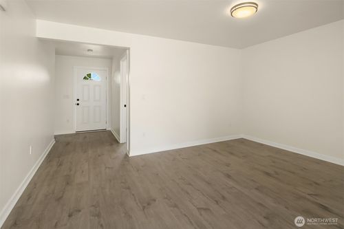 513 4th St, Sultan, WA, 98294-9474 | Card Image