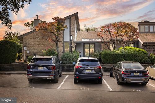 216 Uxbridge, CHERRY HILL, NJ, 08034-3731 | Card Image