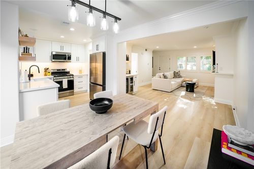 16-5 Sand Dollar Ct, Newport Beach, CA, 92663-2106 | Card Image