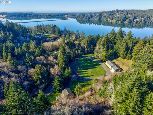 66017 N Bay Rd, NorthBend, OR, 97459 | Card Image