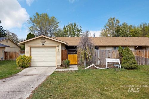 2091 Falls Ave E, Twin Falls, ID, 83301 | Card Image