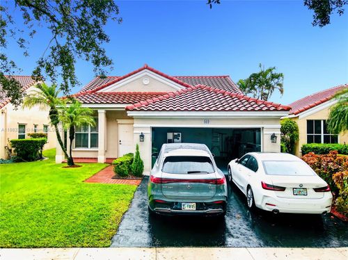 869 Sand Creek Cir, Weston, FL, 33327-1203 | Card Image