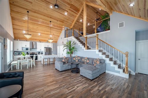 413 Pompano Ln, Surfside Beach, TX, 77541-7990 | Card Image