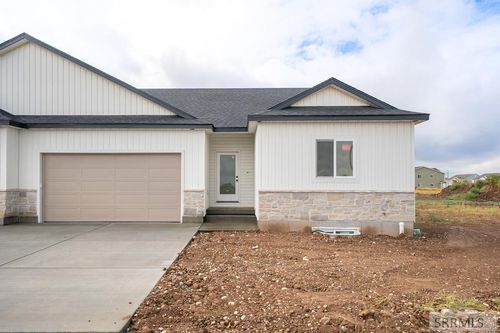 3694 Felix Way, Ammon, ID, 83401 | Card Image