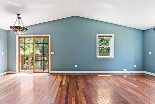 11 Tupelo Trl, Narragansett, RI, 02882-2743 | Card Image