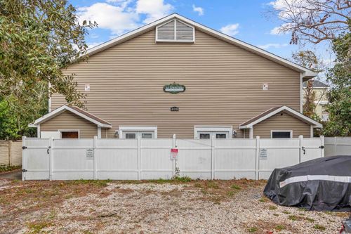 406 5th Ave N, Myrtle Beach, SC, 29577-3980 | Card Image