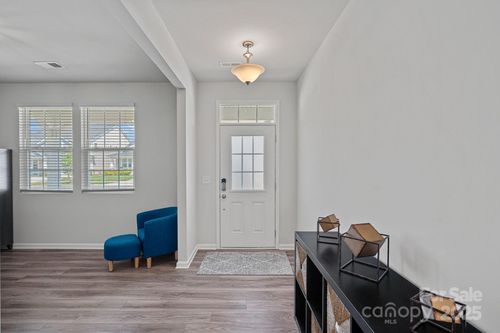 154-9110 Buckley Ct, Charlotte, NC, 28269-3597 | Card Image