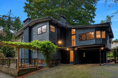 4890 The Dale, West Vancouver, BC, V7W1K3 | Card Image