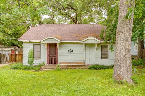 207 Cleveland Ave, Weatherford, TX, 76086-5322 | Card Image