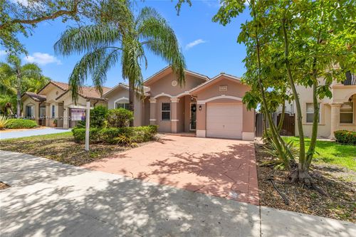 8887 Nw 139th Ter, Miami Lakes, FL, 33018-7377 | Card Image