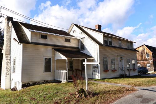 2072 N Main St, Londonderry, VT, 05148 | Card Image