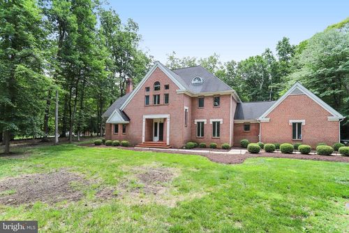 11109 Elmview Pl, Great Falls, VA, 22066-3013 | Card Image