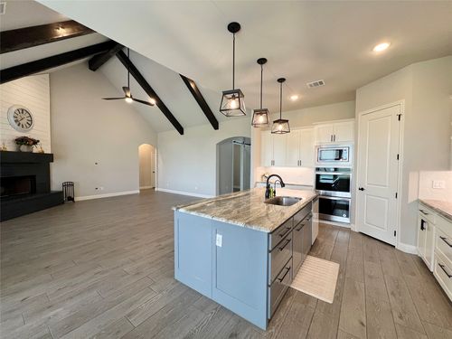 252 Harvard Ln, Springtown, TX, 76082-2937 | Card Image