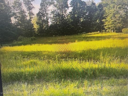 2640 Red Fox, Duncan Falls, OH, 43734-9741 | Card Image