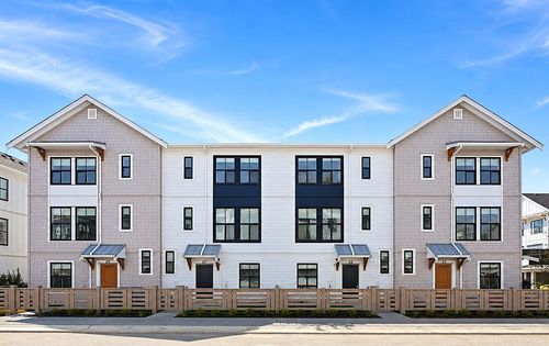 36-7918 204b St, Langley, BC, V2Y4M2 | Card Image