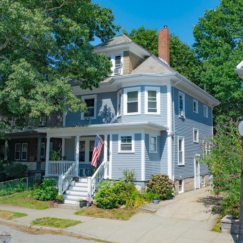 88 Rotch St, New Bedford, MA, 02740-2453 | Card Image