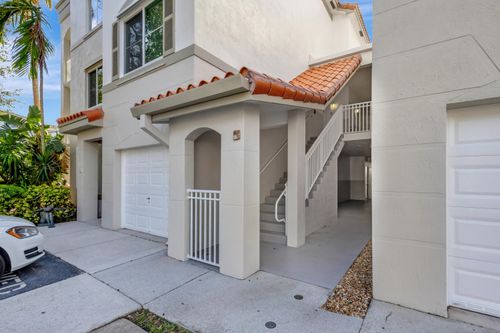 303-11020 Legacy Dr, Palm Beach Gardens, FL, 33410-3633 | Card Image
