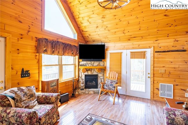 11 Lucky Lakes Rd, House other with 2 bedrooms, 3 bathrooms and null parking in Grassy Creek NC | Image 10