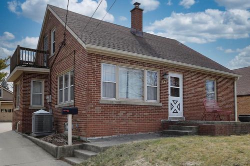 447 E Waterford Avenue, Milwaukee, WI, 53207 | Card Image
