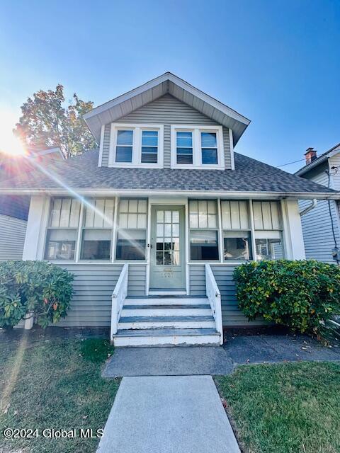 9th St, Rensselaer, NY 12144