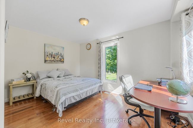 10 Musquake Crt, House other with 5 bedrooms, 4 bathrooms and 4 parking in Tiny ON | Image 17