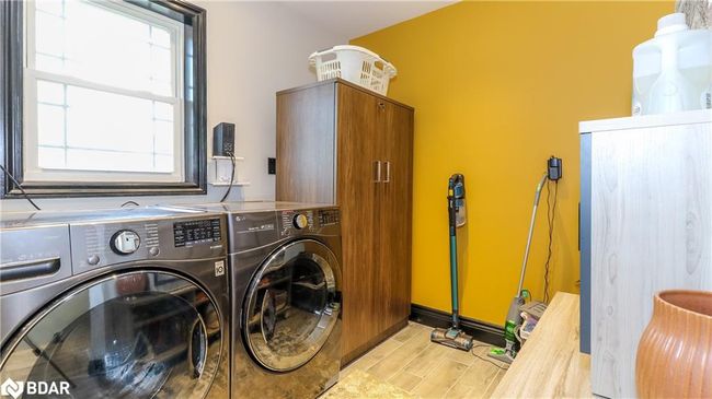 20 Manett Cres, House other with 3 bedrooms, 4 bathrooms and 5 parking in Brampton ON | Image 18