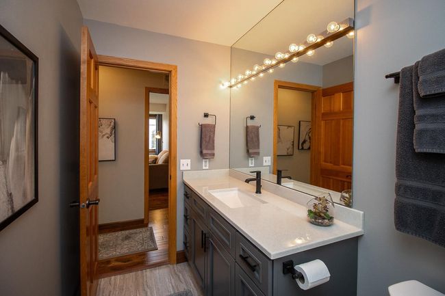 2nd Bathroom | Image 24