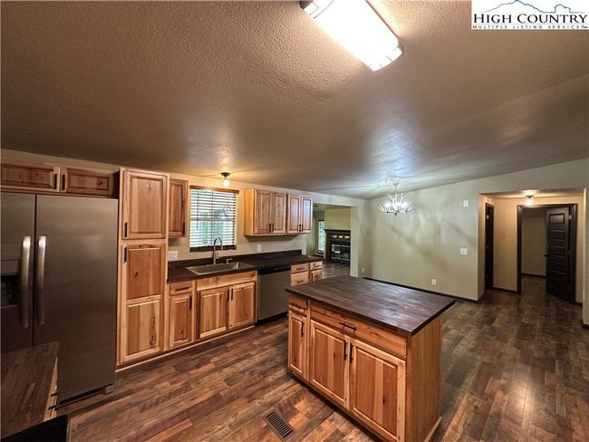 171 Will Glenn Rd, House other with 3 bedrooms, 2 bathrooms and null parking in Sugar Grove NC | Image 8