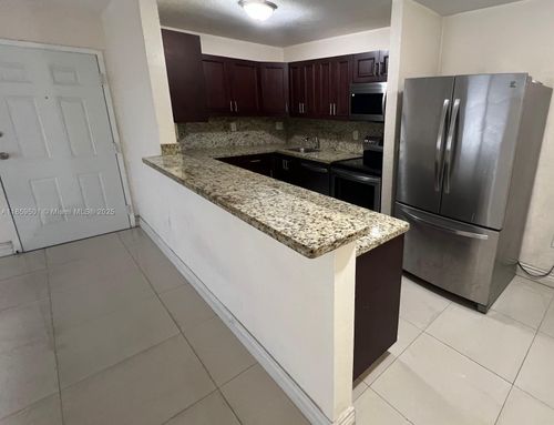 apt-102-7230 Nw 179th St, Hialeah, FL, 33015-5442 | Card Image