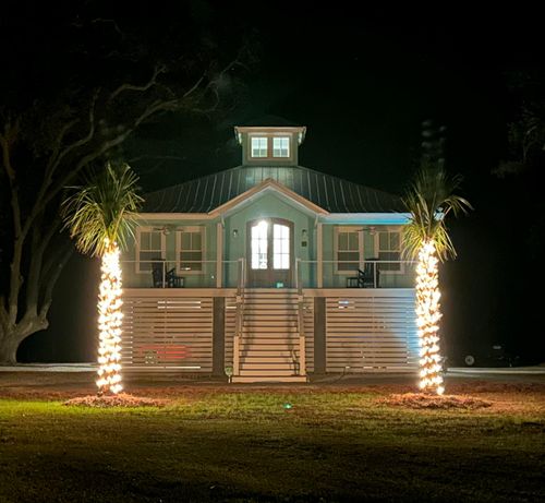16 Oakwood Ln, Edisto Island, SC, 29438-7207 | Card Image