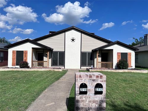 2715/2717 Parkchester Dr, Arlington, TX, 76015 | Card Image
