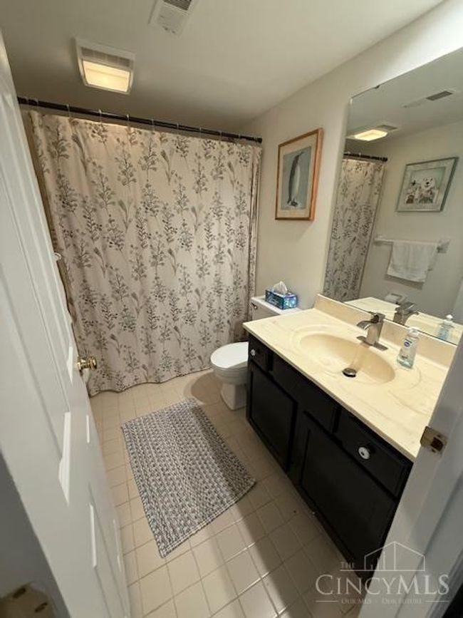 5620 Windridge Vw, Condo with 4 bedrooms, 4 bathrooms and null parking in Columbia Twp OH | Image 42