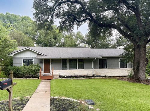 1904 Avenue P, Huntsville, TX, 77340-5028 | Card Image