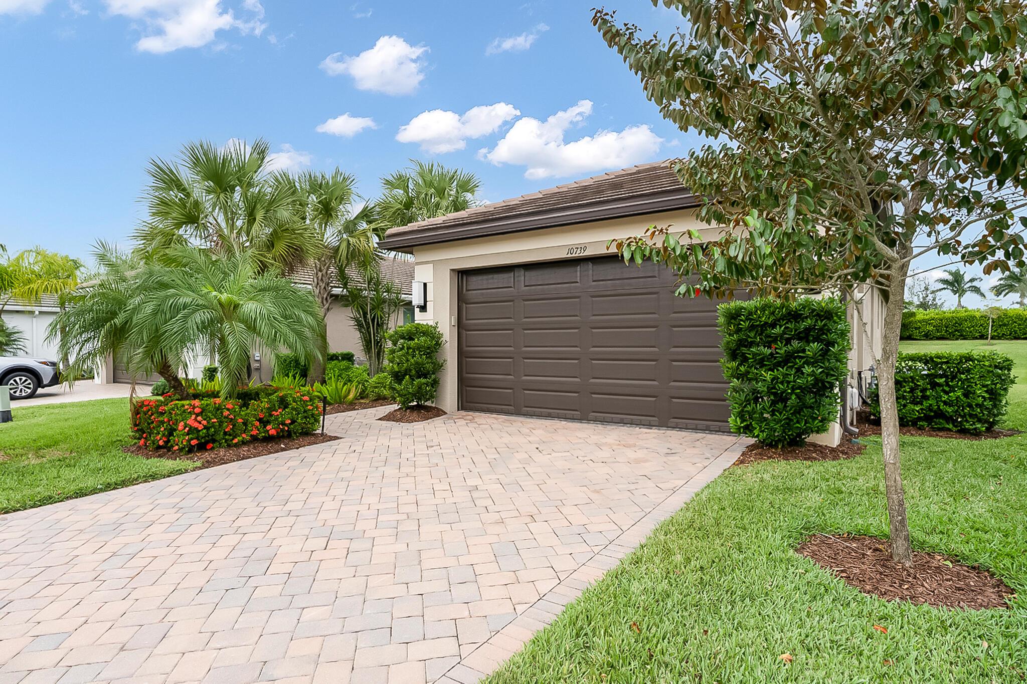 Sunray St, Port Street Lucie, FL 34987