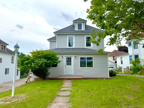 115 Smith St, Dannemora, NY, 12929 | Card Image