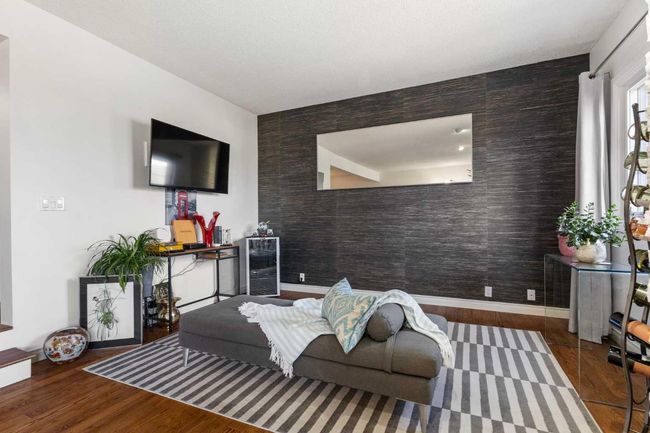 33 - 448 Strathcona Dr Sw, Townhouse with 3 bedrooms, 4 bathrooms and 4 parking in Calgary AB | Image 10