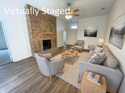 5800 Stone Meadow Ln, Fort Worth, TX, 76179-3738 | Card Image