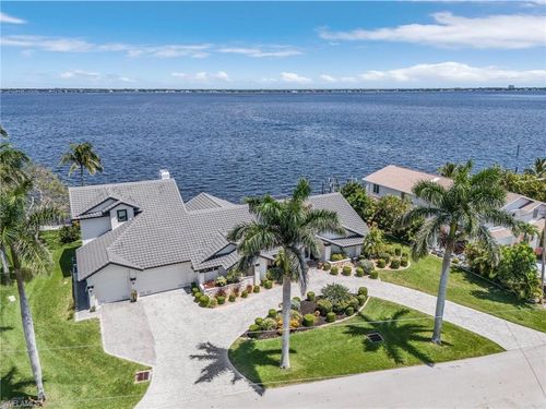 2803 Se 22nd Pl, Cape Coral, FL, 33904-4028 | Card Image