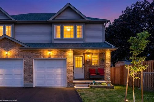 1-84 Westmeadow Dr, Kitchener, ON, N2N3P1 | Card Image