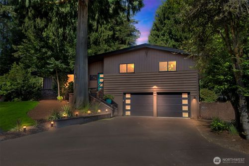 405 Shadow Ln Ne, Olympia, WA, 98506-5235 | Card Image
