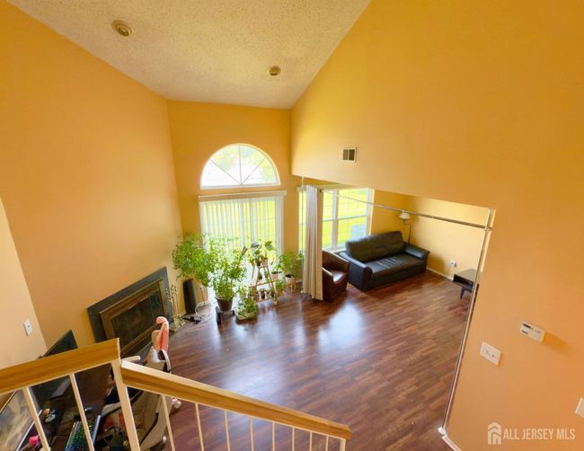 67 Nova Dr, Townhouse with 2 bedrooms, 3 bathrooms and null parking in Piscataway NJ | Image 10