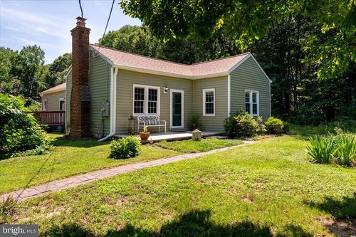1305 Accokeek Rd, ACCOKEEK, MD, 20607-9501 | Card Image