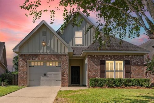 919 Grant Park Dr, Mobile, AL, 36606-4733 | Card Image