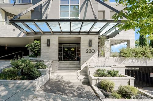 apt-408-220 1st St, Kirkland, WA, 98033-6174 | Card Image