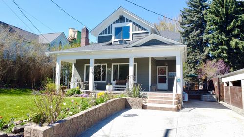 906 S East St, Colfax, WA, 99111-1502 | Card Image